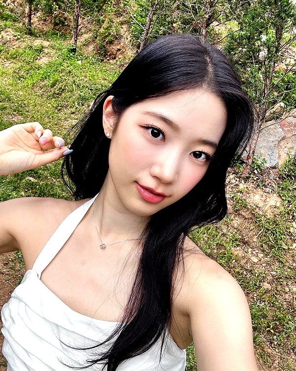 zuhazana instagram image archive image
