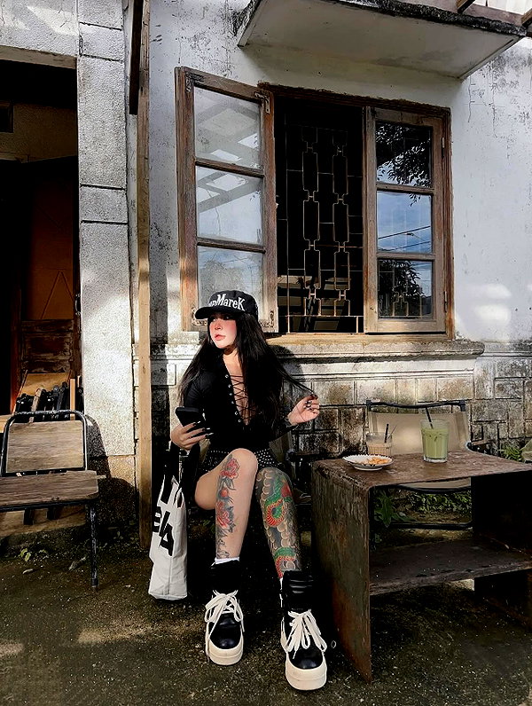lyhythuedoxinh instagram image archive image