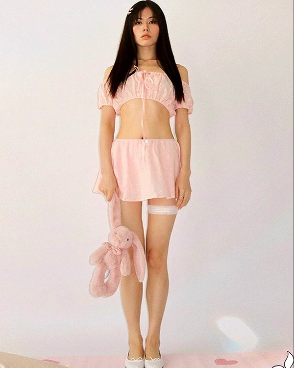 fair_mua instagram image archive image