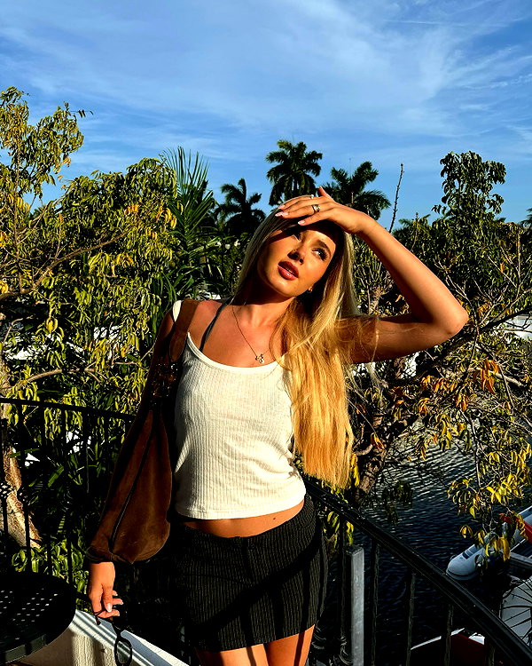 lilih instagram image archive image