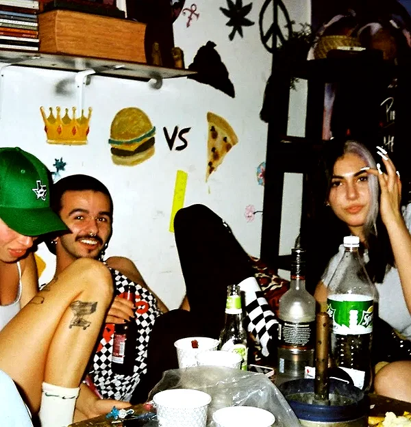 ayash.hila instagram image archive image