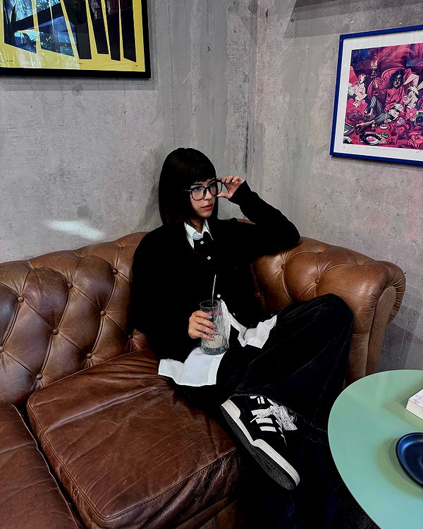 connie.01j instagram image archive image