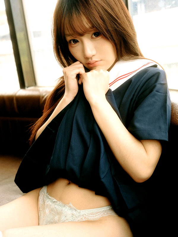 150_aiko instagram image archive image