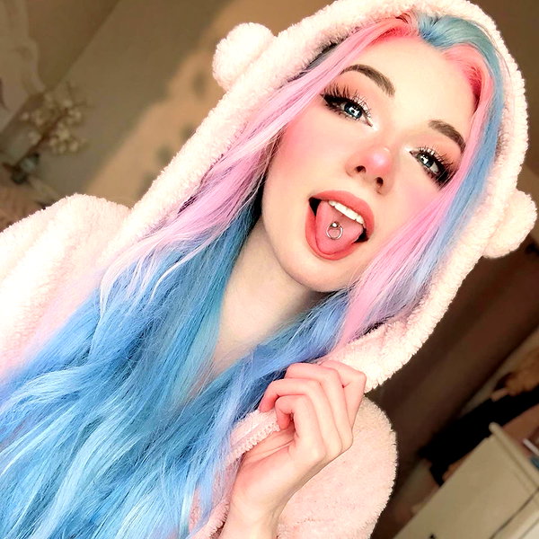danielle.mercedie instagram image archive image