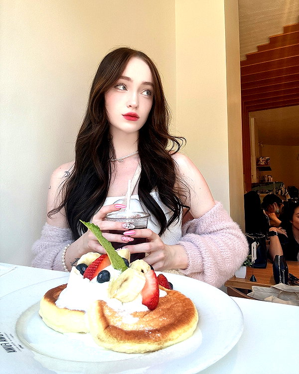 1uvgabi instagram image archive image