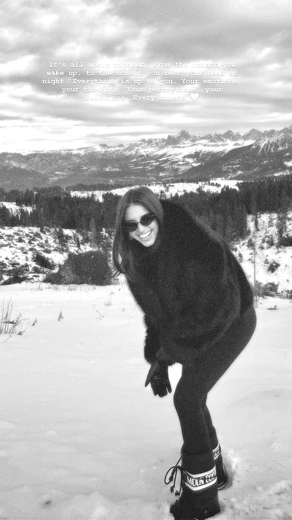 zoeliss instagram image archive image