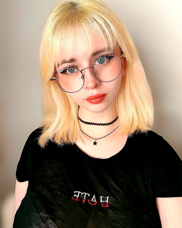 luly1980s instagram image archive image