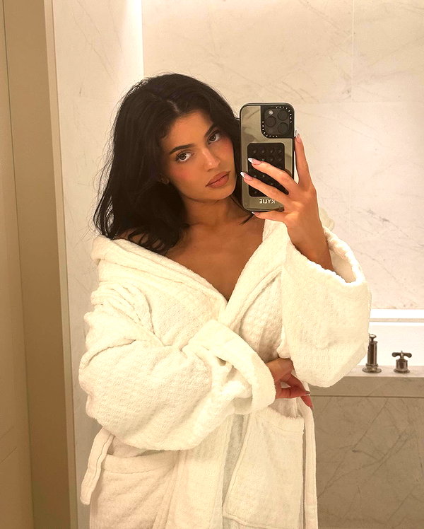 kyliejenner instagram image archive image