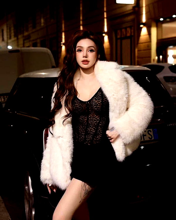 lyhythuedoxinh instagram image archive image