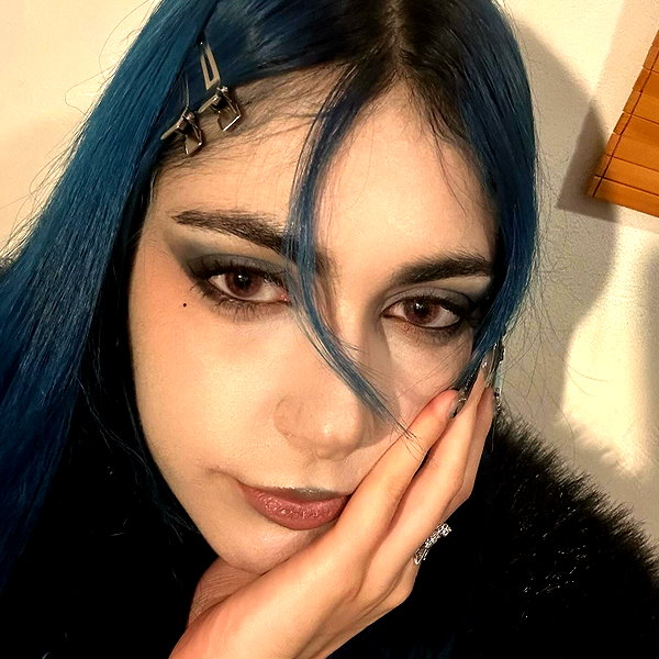 ayash.hila instagram image archive image