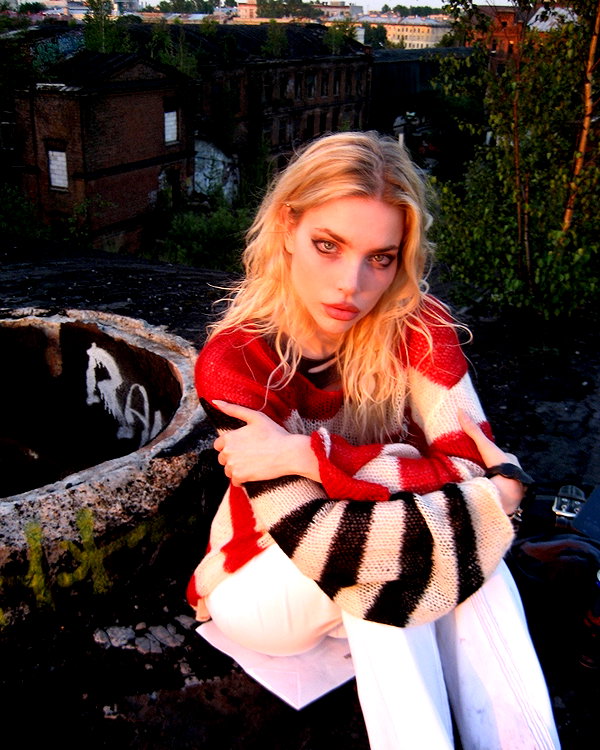 anya4everr instagram image archive image