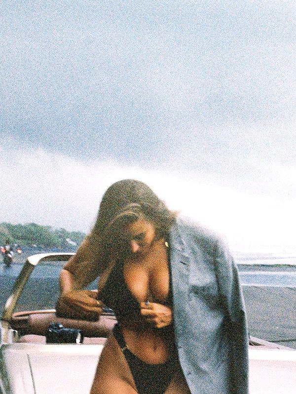 pia__kim instagram image archive image
