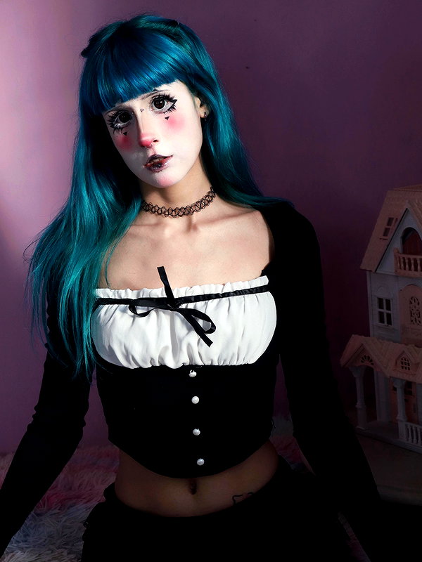 jadelaverne instagram image archive image