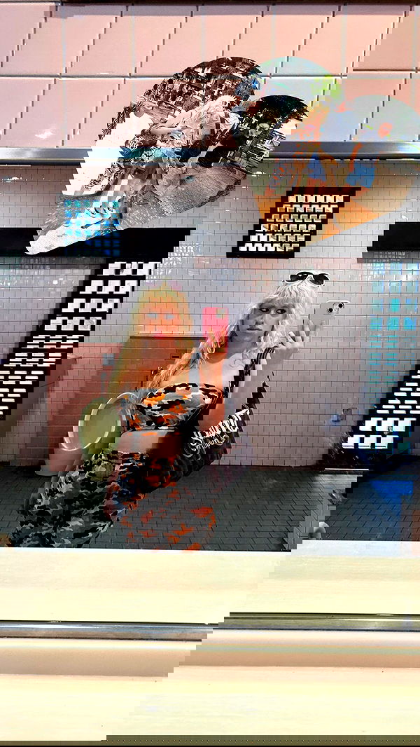 ormosheee ormosheee archive image