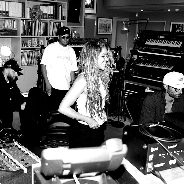 shakira instagram image archive image