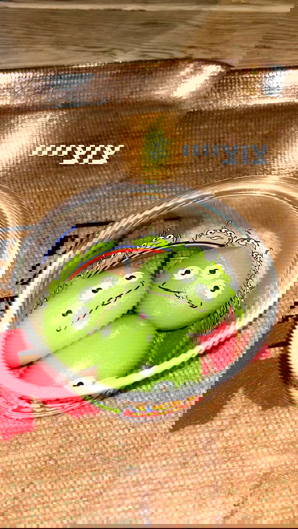 ormosheee ormosheee archive image