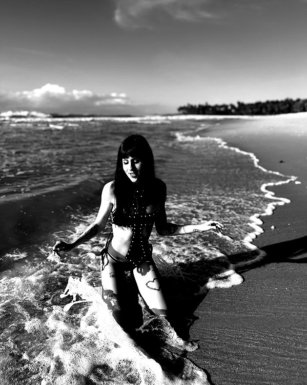 jadelaverne instagram image archive image