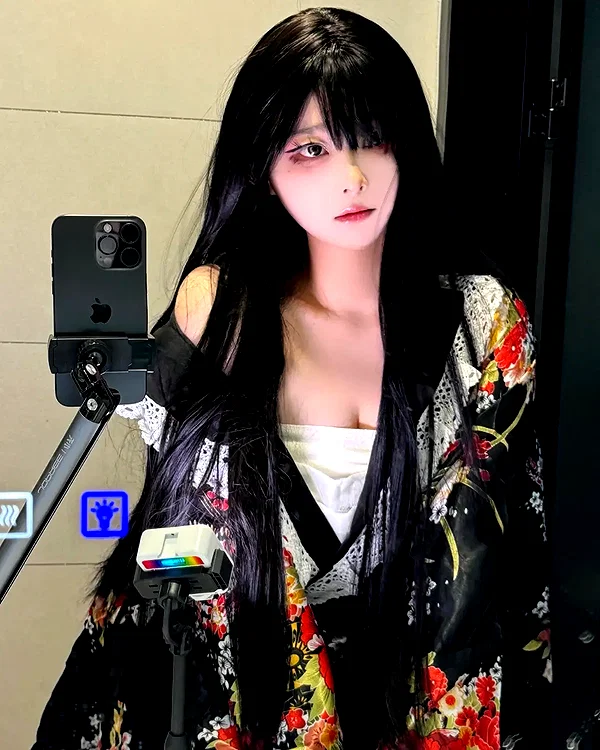 yingyinng_ instagram image archive image