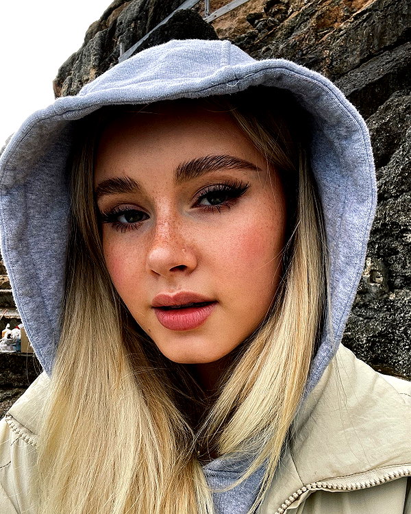 lilih instagram image archive image
