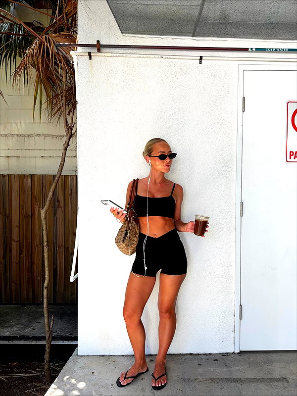 allieauton instagram image archive image