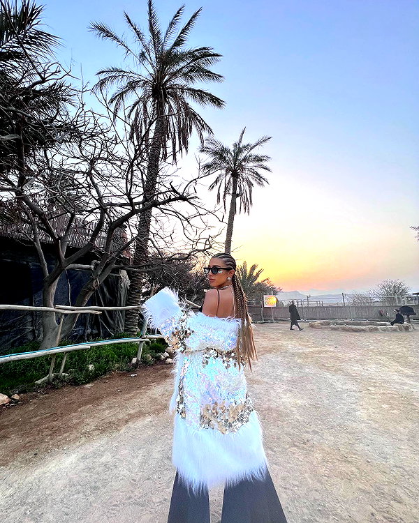 annezivi instagram image archive image
