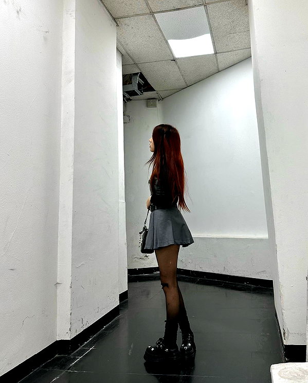is2tian instagram image archive image