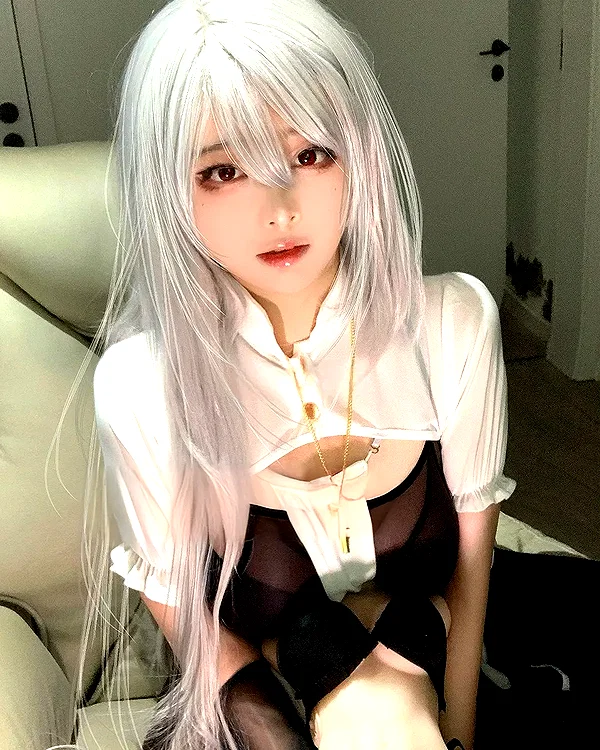 yingyinng_ instagram image archive image