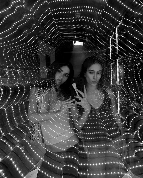 ainaratorneg instagram image archive image