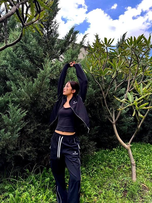 zuhazana instagram image archive image