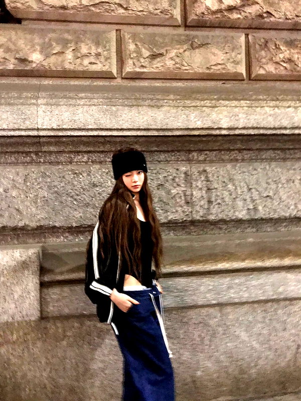 hhh.e_c.v instagram image archive image