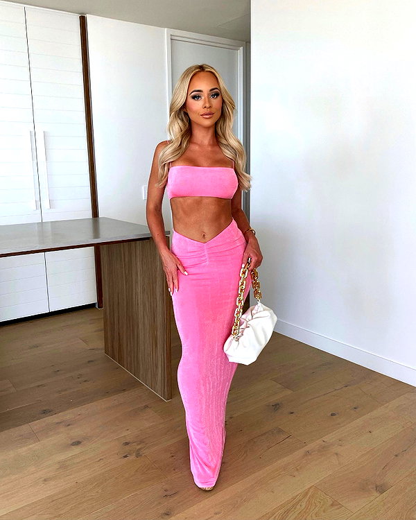allieauton instagram image archive image