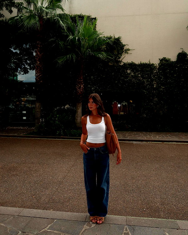 dekota_thompson instagram image archive image