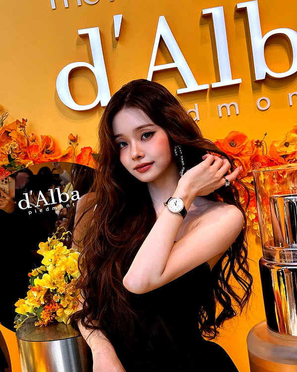 dear.zia instagram image archive image