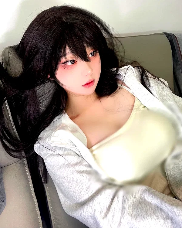 yingyinng_ instagram image archive image