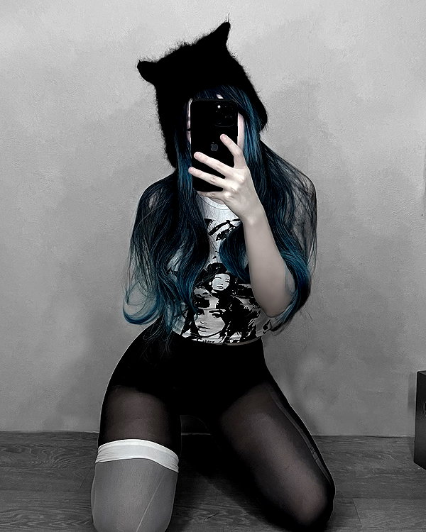 glowmoonshorty instagram image archive image