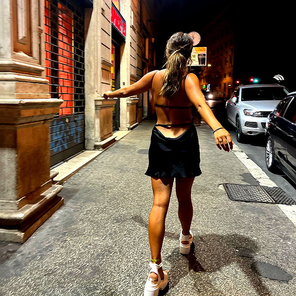 isabella.lauren instagram image archive image