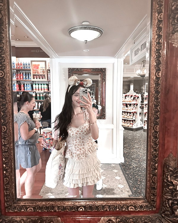 1uvgabi instagram image archive image
