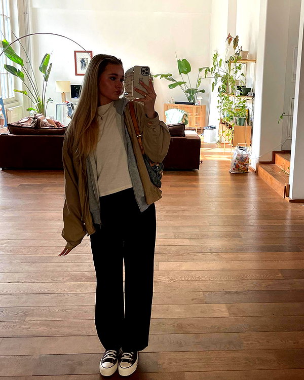 lilih instagram image archive image