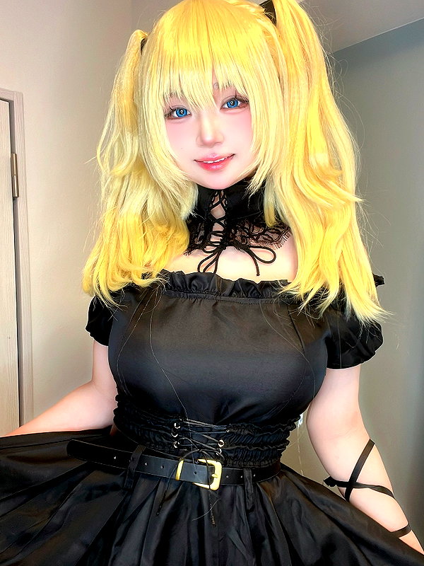 purinn_cos instagram image archive image