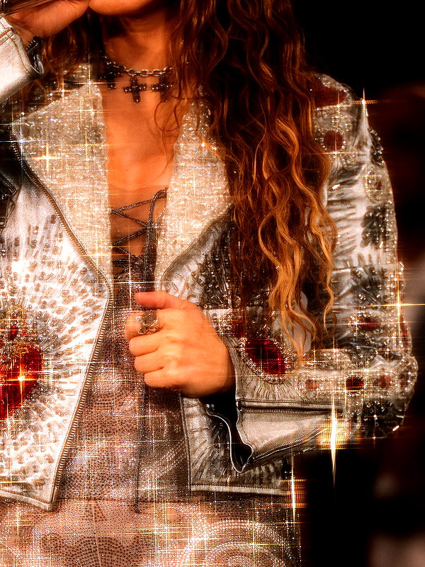 shakira instagram image archive image