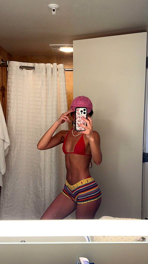 chloerosenbaum instagram image archive image