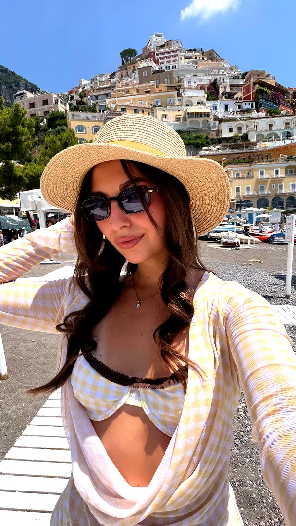 viki_dominev instagram image archive image