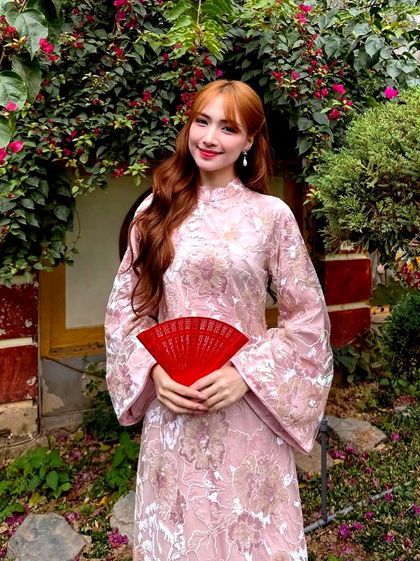 lyhythuedoxinh instagram image archive image