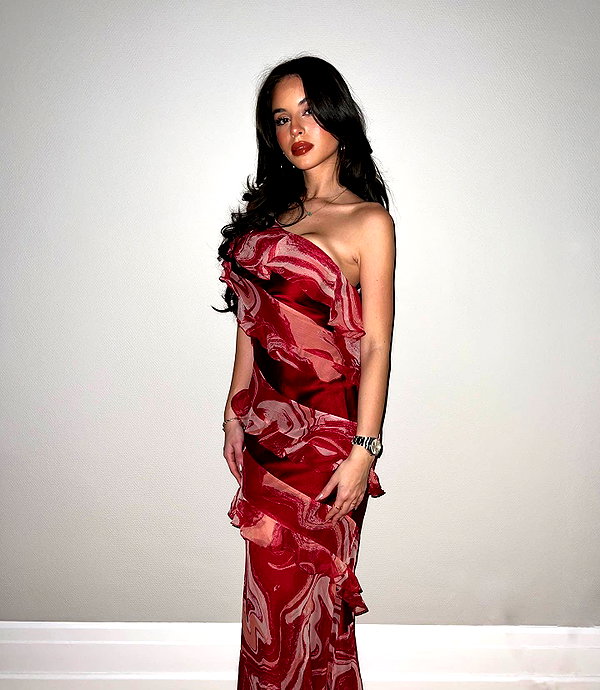 zoeliss instagram image archive image