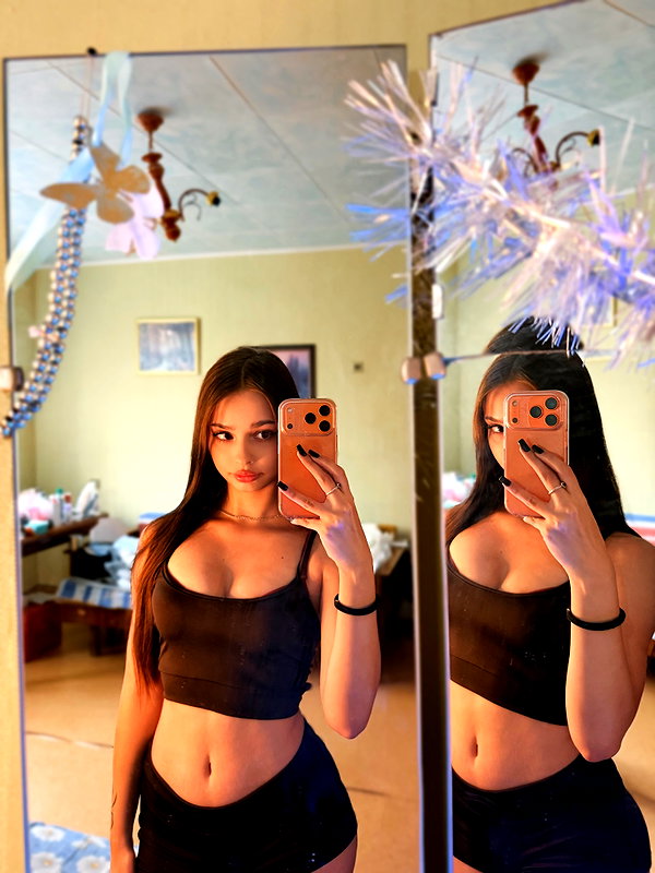 arti_0._.0 instagram image archive image