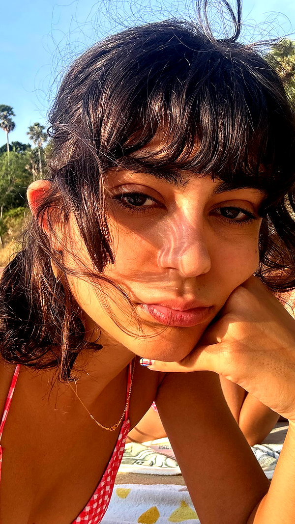 devalluna instagram image archive image