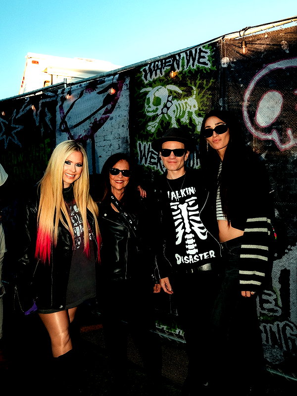 avrillavigne instagram image archive image