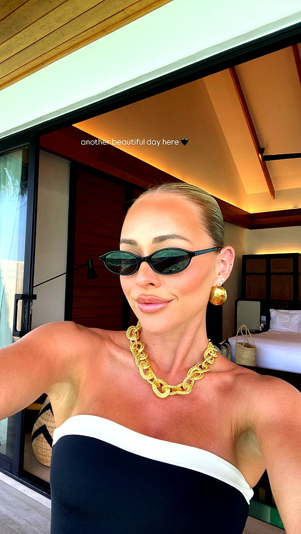 allieauton instagram image archive image