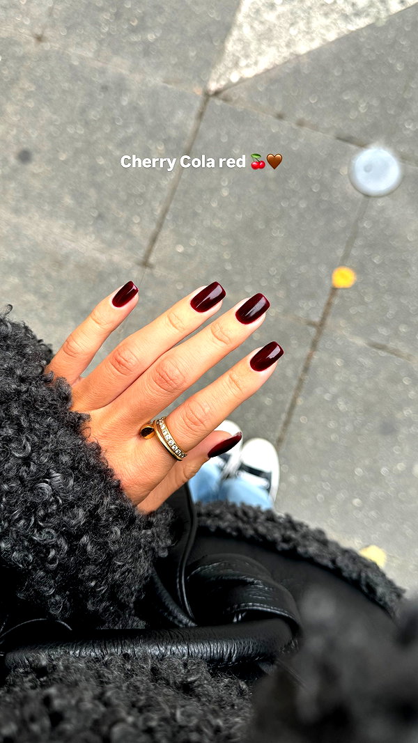 zoeliss instagram image archive image