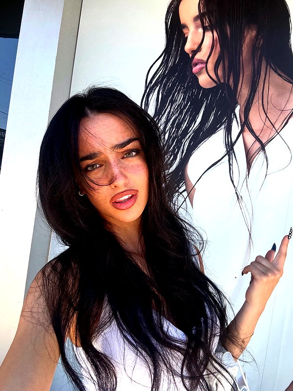 ellachristo instagram image archive image
